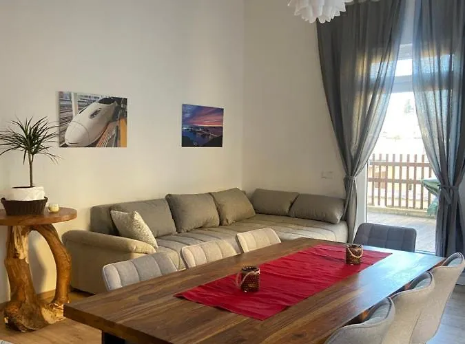 Haus Felsenpost Appartement *